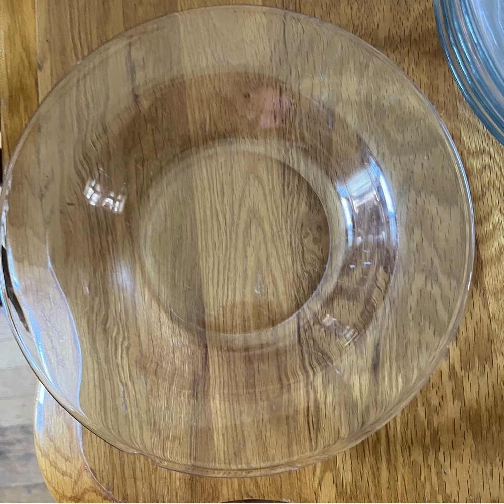 Elegant Transparent Glass Bowl for Dining